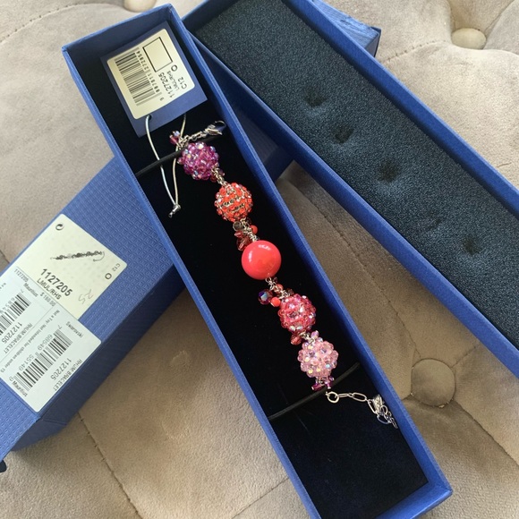 Swarovski Jewelry - ⛔️SOLD⛔️Swarovski Rhum Bracelet Coral Pink Crystal
